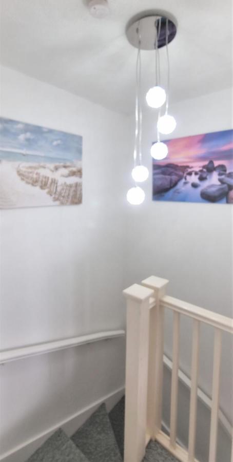Waterfront - Holes Bay, Poole, Dorset Villa ภายนอก รูปภาพ